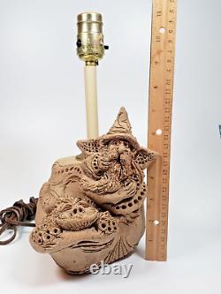 Lampe de Sorcier Fantaisie - Unique en Son Genre Sculptée en Béton