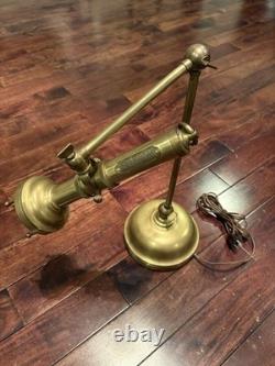 Lampe de bureau vintage Chapman réglable en laiton faite main, unique en son genre