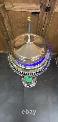 Lampe de sol MCM Space Needle de Seattle, UNIQUE, fabriquée par un artisan, avec plusieurs modes