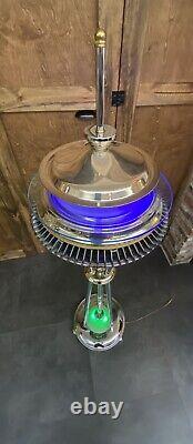 Lampe de sol MCM Space Needle de Seattle, UNIQUE, fabriquée par un artisan, avec plusieurs modes