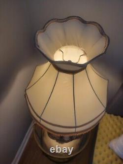Lampe vintage avec abat-jour unique