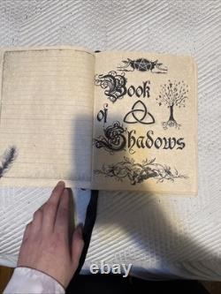 Livre de Sorts en Tissu Doux Fait Main, Unique en Son Genre