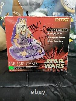 MC Chris Chaise Autographiée Star Wars Jar Jar de sa Vente de Garage Unique en son Genre