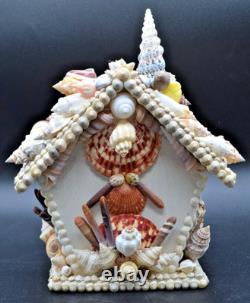 Maison de jardin décorative en coquillage vintage 2005, artisan signée, unique en son genre