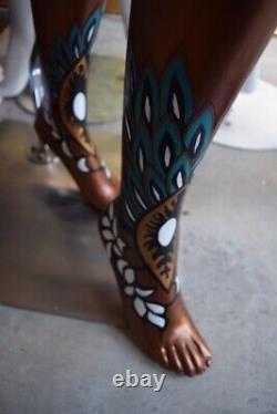 Mannequin vintage peint à la main, taille réelle 71x22x8 pouces, femme (africaine), pièce unique