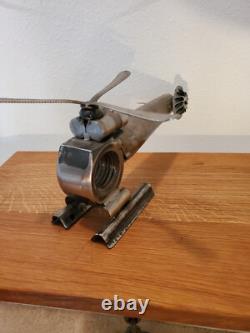 Objet de décoration unique en métal : hélicoptère