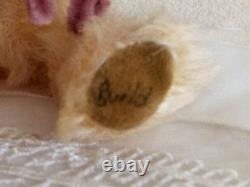 Ours en peluche d'artiste de la taille d'une main, unique en son genre, ours aux membres longs