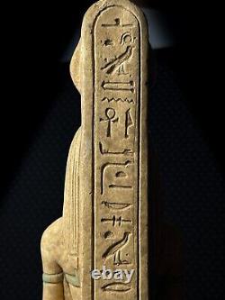 Pièce unique pour la statuette de la déesse égyptienne Isis, Statue d'Isis colorée