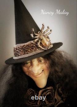 Poupée d'art sorcière en paperclay faite à la main, unique en son genre, vêtements vintage, Halloween, Nancy Malay