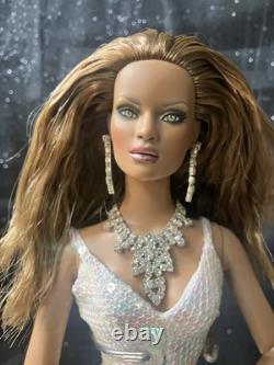 Poupée de collection OOAK repeinte Tonner Tyler Wentworth Integrity Toys Barbie