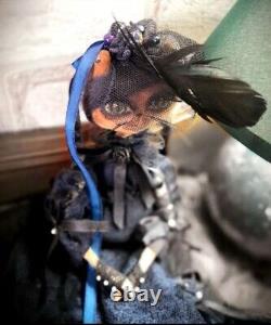 Poupée de collection intérieure faite à la main Kitty la Voleuse, poupée artistique, poupée unique en son genre
