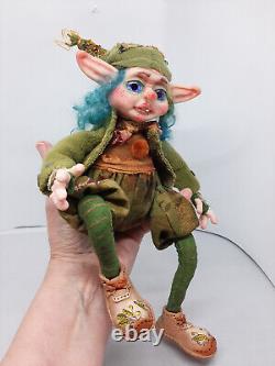Poupée fantastique d'art collectible faite à la main OOAK elfe maison fantaisiste Zoomzy