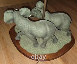 RARE Une pièce unique 2001 Lenox Savanna Run lampe éléphant /2500 figurine statue