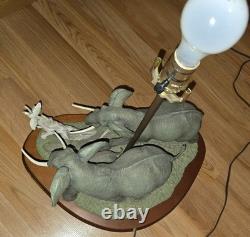 RARE Une pièce unique 2001 Lenox Savanna Run lampe éléphant /2500 figurine statue