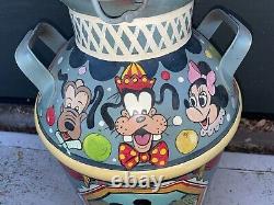Rare D'une Sorte D'antique Disney / Mickey Mouse Peinte À La Main 1930 10 Gal Lait Jug