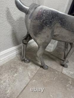 Rare Planteur en Métal Vintage MCM Cerf (Blaireau) Unique en Son Genre 33 pouces de haut X 22 pouces