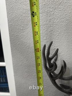 Rare Planteur en Métal Vintage MCM Cerf (Blaireau) Unique en Son Genre 33 pouces de haut X 22 pouces