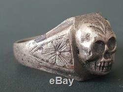 Rare Un Du Type Antique Victorien Allemand Avec Bague Memento Mori Skull Silver