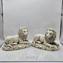 Rare ensemble unique de 2 serre-livres anciens lions assis en plâtre artistique du Mexique