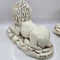Rare ensemble unique de 2 serre-livres anciens lions assis en plâtre artistique du Mexique