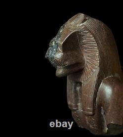 Réplique unique d'un artefact égyptien pour la déesse Sekhmet, statuette faite main