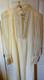 Robe De Mariée Historique Victoria Vintage Unique En Son Genre Faite à La Main Avec Shank