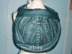 Sac à main en cuir brodé Brighton Teal Nina avec poche CCW et doublure super douce à 425 $