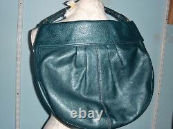 Sac à main en cuir brodé Brighton Teal Nina avec poche CCW et doublure super douce à 425 $