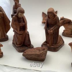 Scène de crèche de Noël en bois sculpté à la main, unique en son genre (crèche sans Jésus)