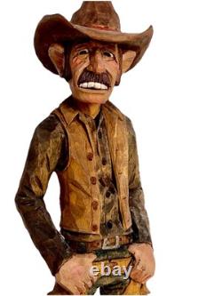 Sculpture de cowboy en bois avec grandes dents, finement sculptée à la main, unique en son genre, Gerald Sears, 12,5 pouces Sculpture de cowboy en bois avec grandes dents, finement sculptée à la main, unique en son genre, Gerald Sears, 12,5 pouces