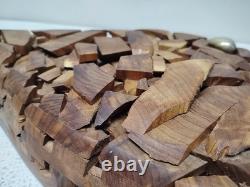 Sculpture en bois faite main, unique, cœur découpé et superposé, réunie.