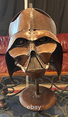 Sculpture en métal recyclé de Darth Vader de Star Wars, VRAIMENT UNIQUE en son genre