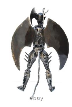 Sculpture en métal scrap Devilman Objet de décoration intérieure Cadeaux de Noël uniques