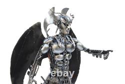 Sculpture en métal scrap Devilman Objet de décoration intérieure Cadeaux de Noël uniques