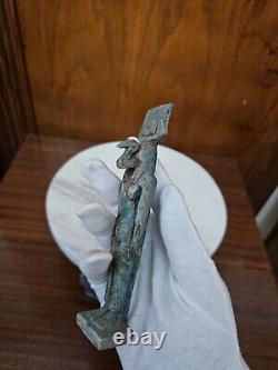 Sculpture unique de Thoth en porcelaine, réplique de l'artefact Vautour Nekhbet