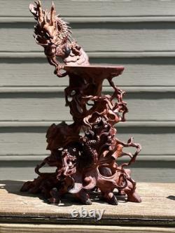 Stand en bois sculpté à la main en forme de dragon - Collection d'objets uniques