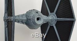 Star Wars Imperial Tie Fighter Incredible Modèle À L'échelle 138 Unique En Son Genre