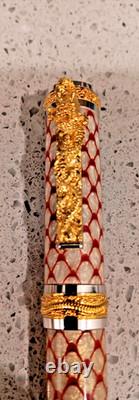 Stylo Plume Oriental en Bois Sculpté, Unique en Son Genre. Fabriqué avec des Strass.