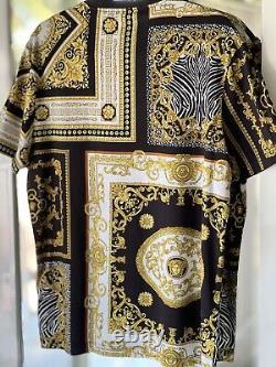 T-shirt Gianni Versace avec impression Médusa Taille L Collection 2018 Unique en son genre