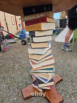 Table de livres Harry Potter unique en son genre, 18 livres de haut