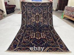 Tapis antique collectible unique 4x7 fait main teintures végétales laine