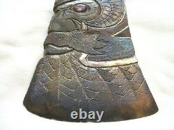 Two Sided Carved Embossed Viking Head Axe Hatchet Un D'un Genre Unique