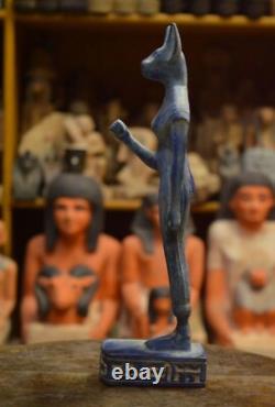 UNE RARE ESPÈCE Antiquités Égyptiennes Anciennes Statue de Bastet Déesse de l'Amour Av. J.-C.