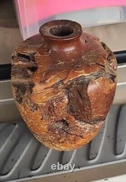 UNIQUE, AUCUNE AUTRE SIMILAIRE ! Sculpture de vase en bois de BURL vintage D'AFRIQUE
