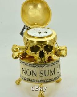 Un D'une Sorte Antique Française Verge Fusée Calendrier Memento Mori Horloge De Bureau Crâne