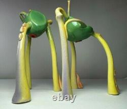 Un Des Artistes De L'art Sculptural Pottery Salt & Pepper De Jack Rotar Strange Aliens