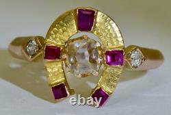 Un Du Genre Imperial Russe Faberge Or 18 Carats, Diamond, Ruby Ring Award Par Empress