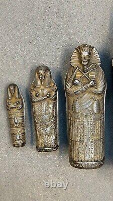 Un cercueil unique des rites funéraires pharaoniques du dieu de la mort Anubis,  avant J.C.