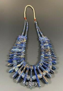 Un collier en lapis-lazuli JBIRD unique de Philadelphie, États-Unis, du XXe siècle