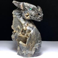 Un dragon en cristal de quartz druzy géode sculpté à la main, unique en son genre